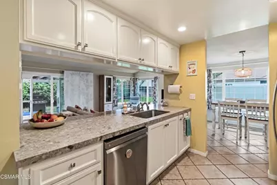 59 E Bonita Drive, Simi Valley, CA 93065 - Photo 15