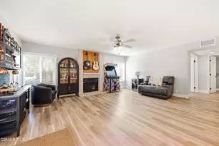 11595 Coralberry Ct, Moorpark, CA 93021 - Photo 21