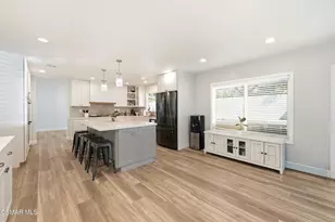 11595 Coralberry Ct, Moorpark, CA 93021 - Photo 17