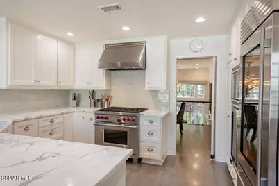 2491 Swanfield Court, Thousand Oaks, CA 91361 - Photo 15