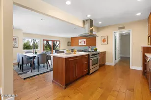 5156 Dumont Pl, Woodland Hills, CA 91364 - Photo 7