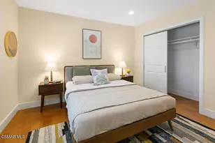 5156 Dumont Pl, Woodland Hills, CA 91364 - Photo 21