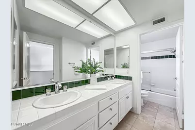 1685 Glider Court, Thousand Oaks, CA 91320 - Photo 39