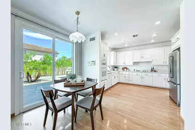 1685 Glider Court, Thousand Oaks, CA 91320 - Photo 15