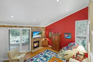 6201 Shoup Ave, Woodland Hills, CA 91367 - Photo 13