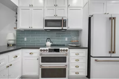 5473 Spanish Oak Lane #G, Oak Park, CA 91377 - Photo 7