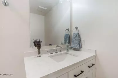 242 Green Lea Place, Thousand Oaks, CA 91361 - Photo 19