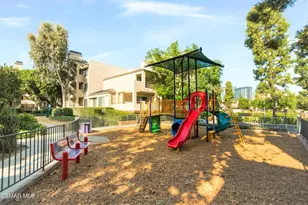5535 Canoga Ave, Woodland Hills, CA 91367 - Photo 19