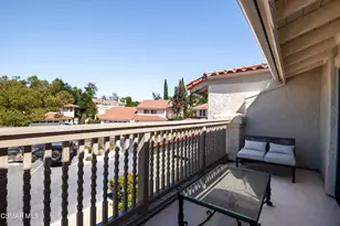 1685 Plum Hollow Cir, Westlake Village, CA 91362 - Photo 21