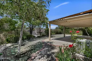 560 Timberwood Ave, Thousand Oaks, CA 91360 - Photo 33