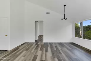 560 Timberwood Ave, Thousand Oaks, CA 91360 - Photo 5