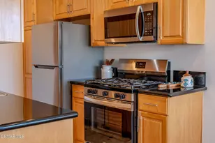 1021 5th St, Santa Monica, CA 90403 - Photo 11