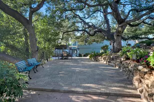 175 S Ventu Park Rd, Newbury Park, CA 91320 - Photo 43