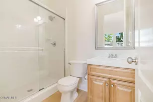 1776 Peregrine Ct, Simi Valley, CA 93065 - Photo 27