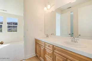 1776 Peregrine Ct, Simi Valley, CA 93065 - Photo 29