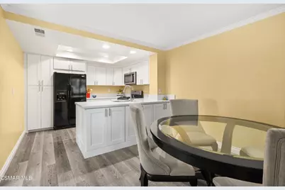 721 Blue Oak Avenue, Thousand Oaks, CA 91320 - Photo 9