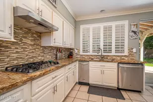 1014 Borden Ave, Simi Valley, CA 93065 - Photo 11