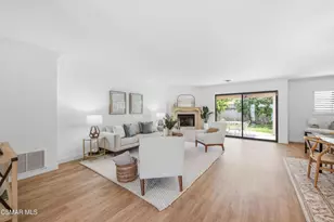 19154 Sylvan St, Tarzana, CA 91335 - Photo 3