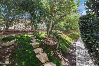 1351 Rainey Road, Simi Valley, CA 93063 - Photo 55