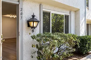 207 Green Heath Pl, Thousand Oaks, CA 91361 - Photo 3
