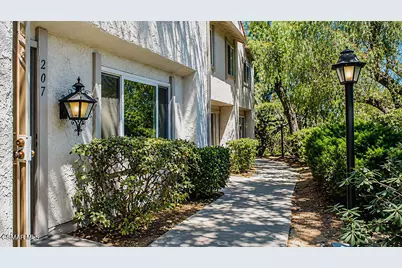 207 Green Heath Place, Thousand Oaks, CA 91361 - Photo 47