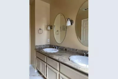 18410 Keswick Street #5, Reseda, CA 91335 - Photo 35