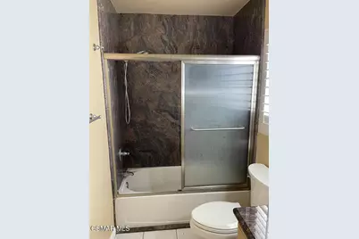 18410 Keswick Street #5, Reseda, CA 91335 - Photo 25