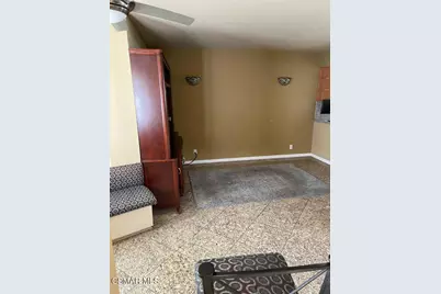 18410 Keswick Street #5, Reseda, CA 91335 - Photo 9