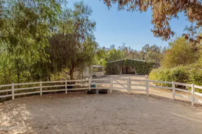 10165 La Canada Way, Shadow Hills, CA 91040 - Photo 43