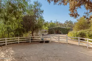10165 La Canada Way, Shadow Hills, CA 91040 - Photo 43
