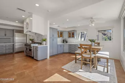 10165 La Canada Way, Shadow Hills, CA 91040 - Photo 13