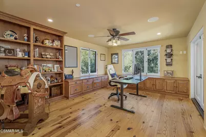10165 La Canada Way, Shadow Hills, CA 91040 - Photo 21