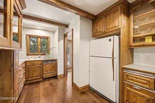 5676 Colodny Dr, Agoura Hills, CA 91301 - Photo 43
