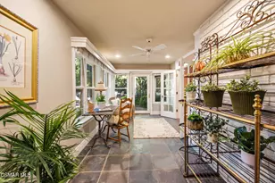 5676 Colodny Dr, Agoura Hills, CA 91301 - Photo 49