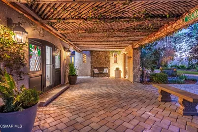 5676 Colodny Drive, Agoura Hills, CA 91301 - Photo 9