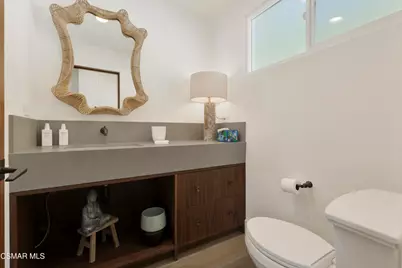 4500 Stark Avenue, Woodland Hills, CA 91364 - Photo 19