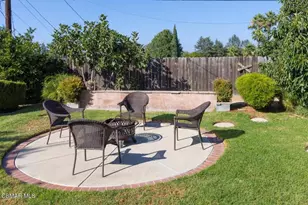 11 Teasdale St, Thousand Oaks, CA 91360 - Photo 3