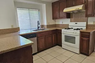 2752 Annandale Ln, Simi Valley, CA 93063 - Photo 7