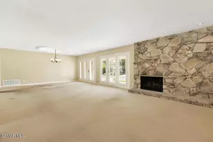 20325 Hiawatha St, Chatsworth, CA 91311 - Photo 11