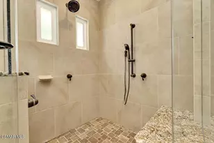 20325 Hiawatha St, Chatsworth, CA 91311 - Photo 35