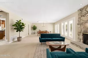 20325 Hiawatha St, Chatsworth, CA 91311 - Photo 15