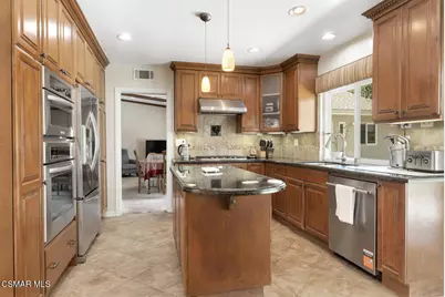 20325 Hiawatha Street, Chatsworth, CA 91311 - Photo 19