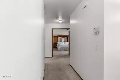 2162 Yosemite Avenue, Simi Valley, CA 93063 - Photo 41