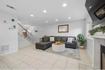 228 Hill Ranch Drive, Thousand Oaks, CA 91362 - Photo 19