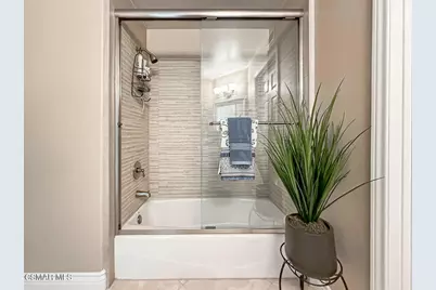 155 W Kelly Road, Newbury Park, CA 91320 - Photo 33