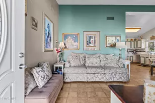 7860 Fenwick St, Sunland, CA 91040 - Photo 9