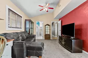 7860 Fenwick St, Sunland, CA 91040 - Photo 19
