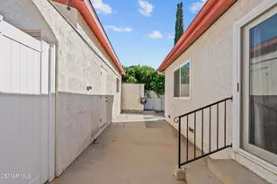7860 Fenwick St, Sunland, CA 91040 - Photo 27