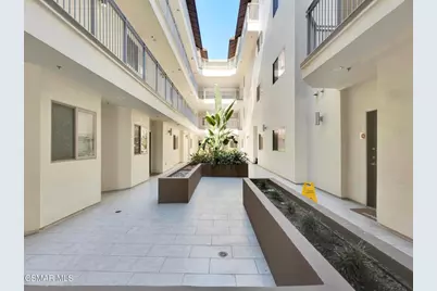 5016 Bakman Avenue #104, North Hollywood, CA 91601 - Photo 27