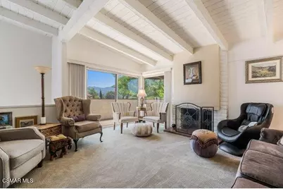 784 N Woodlawn Drive, Thousand Oaks, CA 91360 - Photo 3